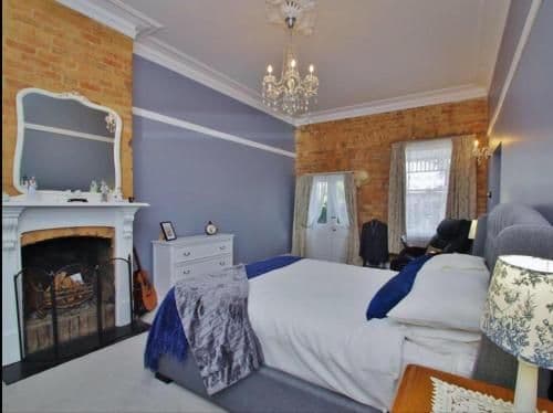 Seven-Bedroom House