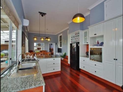 Seven-Bedroom House