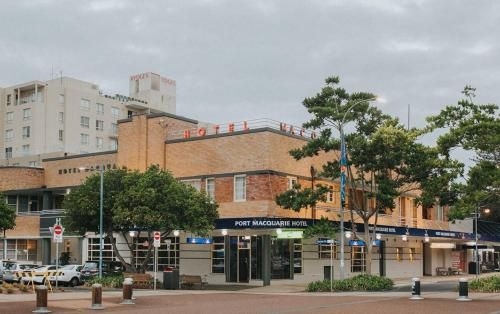 Port Macquarie Hotel1
