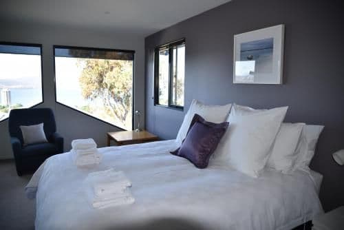Studio Apartment with Sea View