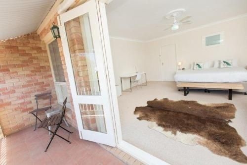 Mildura Townhouse0