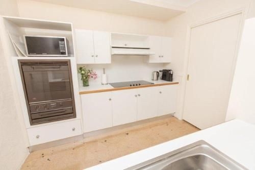 Mildura Townhouse4