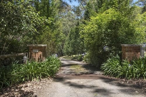 Taliesin - Beautiful 4 bedroom home with amazing views2