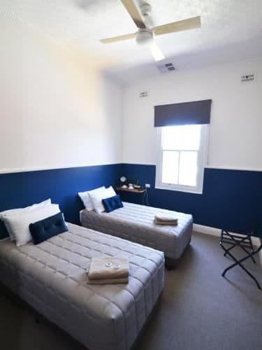 Standard Twin Room with Shared Bathroom