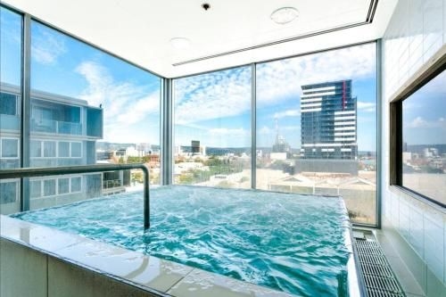 Hi 5 stars luxury Adelaide City Apartment0