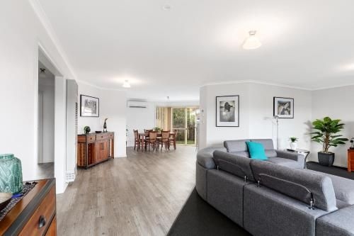 Maggie's Place1
