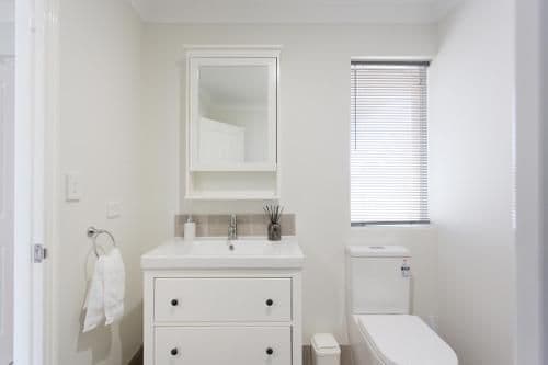 Blue Bay Stay - Halls Head - 12 Bed