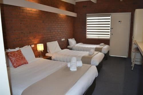 Triple Room (4 adults)