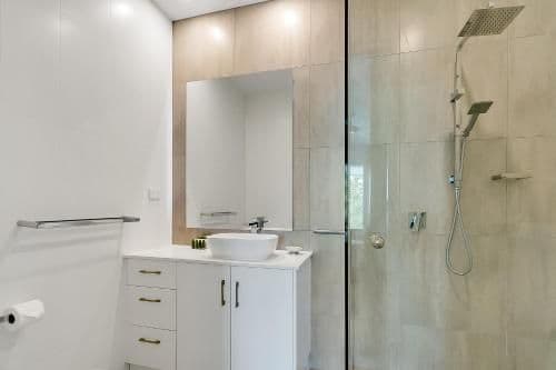 Deluxe Two Bedroom Apartment