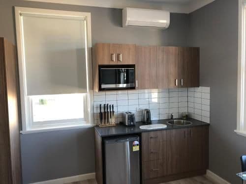 King Studio with External Bathroom