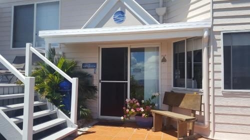 Blue Summit Cottages3