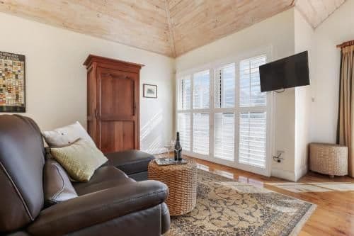 Superior Villa - Pet Friendly