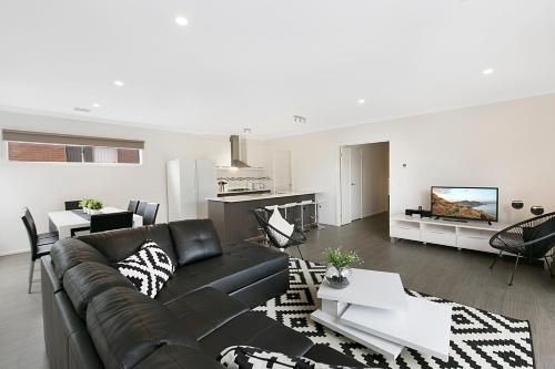 Palm Grove Beach House Dromana0