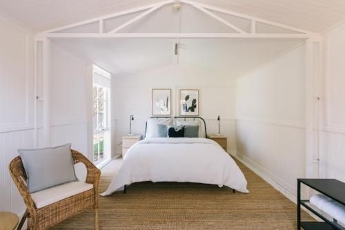DOVESTONES BY THE SEA - INVERLOCH4