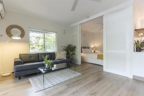 Ocean Palms Apartments3
