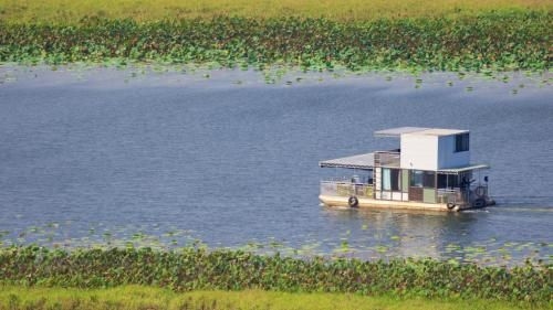 Corroboree Houseboats4
