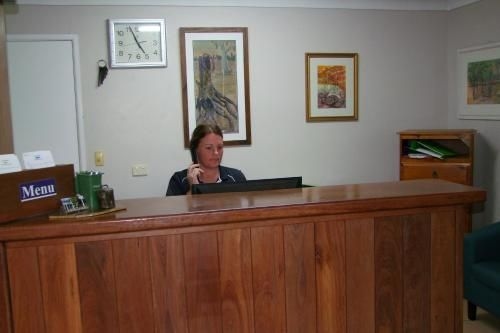Acacia Motel1