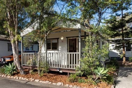 Superior 2 Bedroom Cabin - Sleeps 5