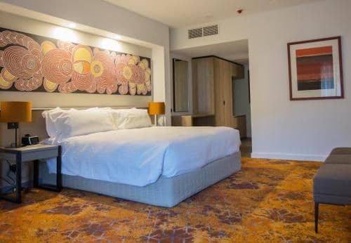 Deluxe King Room - Non-Smoking