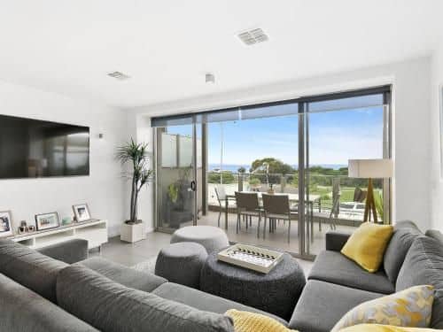 WATERFRONT TWO - Position Perfect NEW LISTING 2019 WATERFRONT TWO - Position Perfect NEW LISTING 2019
