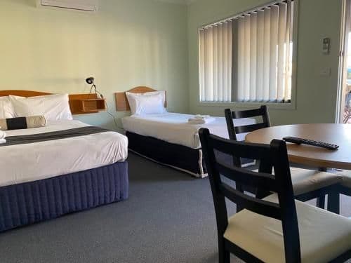 Triple Room