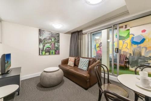 One-Bedroom Apartment - Urban Basement