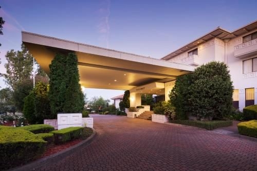 Ramada Diplomat Canberra3