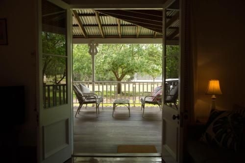 The Carriages Boutique Hotel and Vineyard3