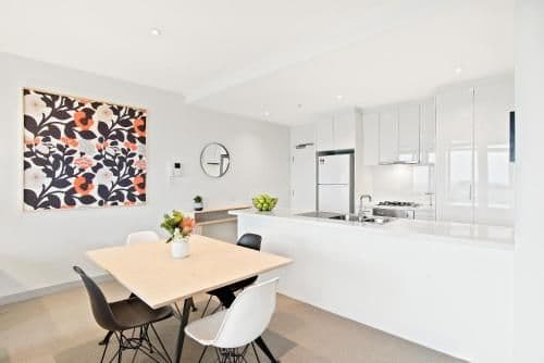 Two-Bedroom Two-Bathroom Apartment - Liv