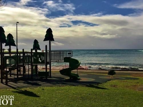 Beachside Getaway - 150m to beach4