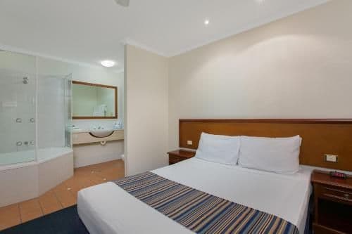 Deluxe Two-Bedroom Suite