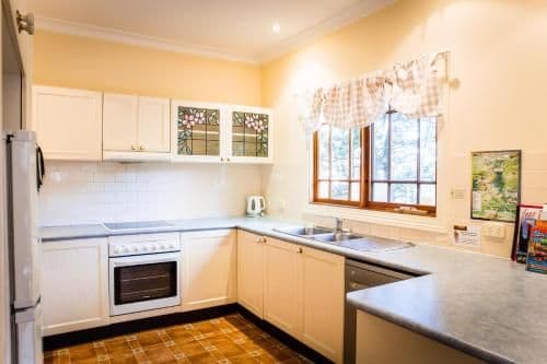 Mall Three-Bedroom Cottage