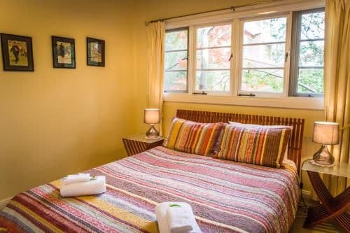 Apple Blossom Three- Bedroom Cottage