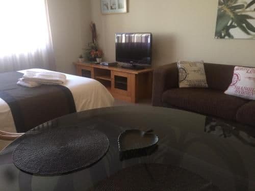 Room 6 Deluxe
