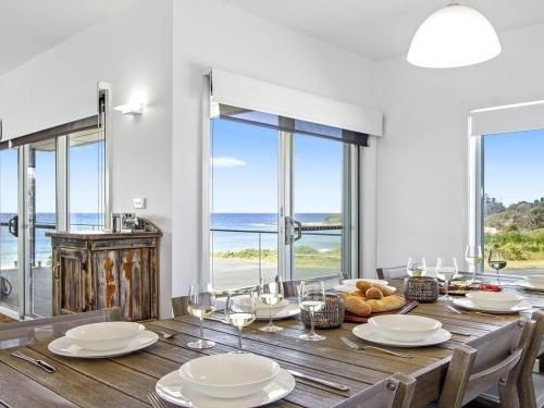 Catalina - brand new house0