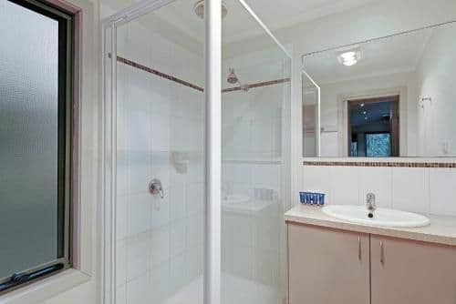 Superior 2 Bedroom Riverview Cabin