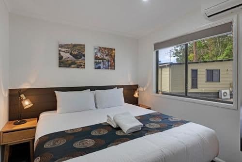 Deluxe 2 Bedroom Cabin