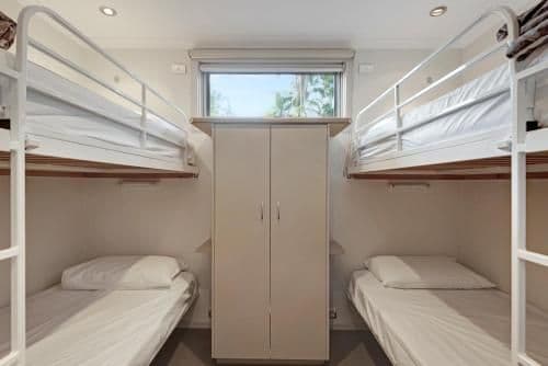 Deluxe 2 Bedroom Riverfront Cabin