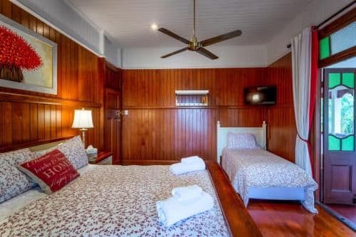The Andrews Room with Private External Bathroom