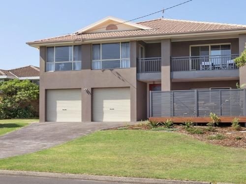 Emerald - coastal walk, swimming pool, pet friendly (Emerald - coastal walk swimming pool pet friendly)4