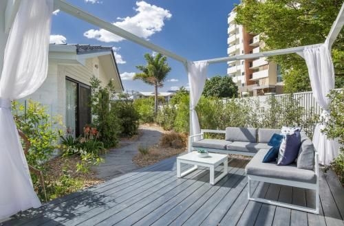 Lamour Holiday Beach House3
