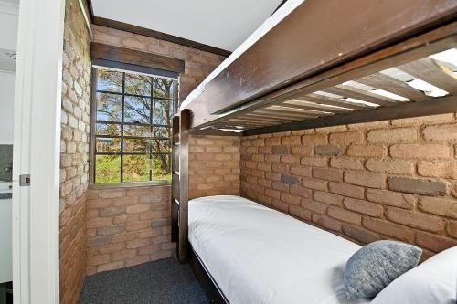 Comfort Hotel Olde Tudor1