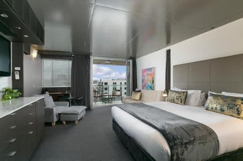 Corner Balcony Suite
