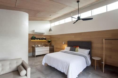 Studio 2 - Miro