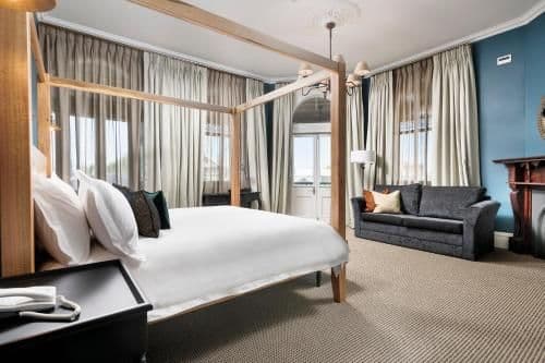 King Room with Balcony