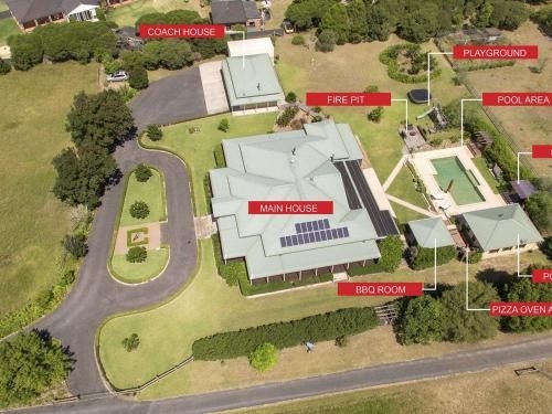 Reign Manor - large group accommodation2