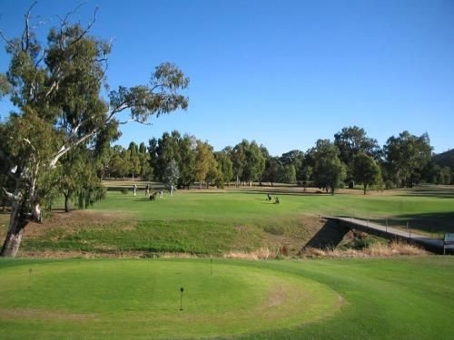 Gundagai Tourist Suites1