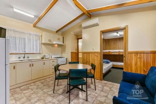 One-Bedroom Holiday Cabin