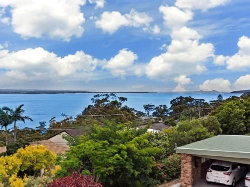 'The Bay', 25 Wallawa Rd - huge home with aircon, spectacular views & chromecast ('The Bay', 25 Wallawa Rd - Huge Home With Aircon, Spectacular Views & Chromecast)4