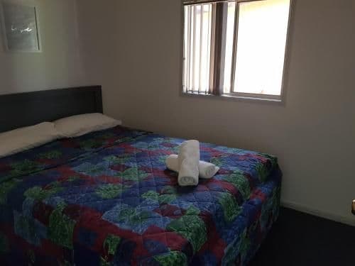 Two-Bedroom Cottage - Waterfront 6A